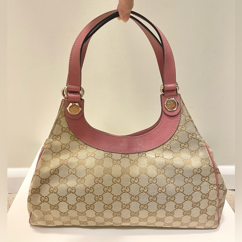 Gucci GG Canvas Medium Hobo Bag in Beige and Pink